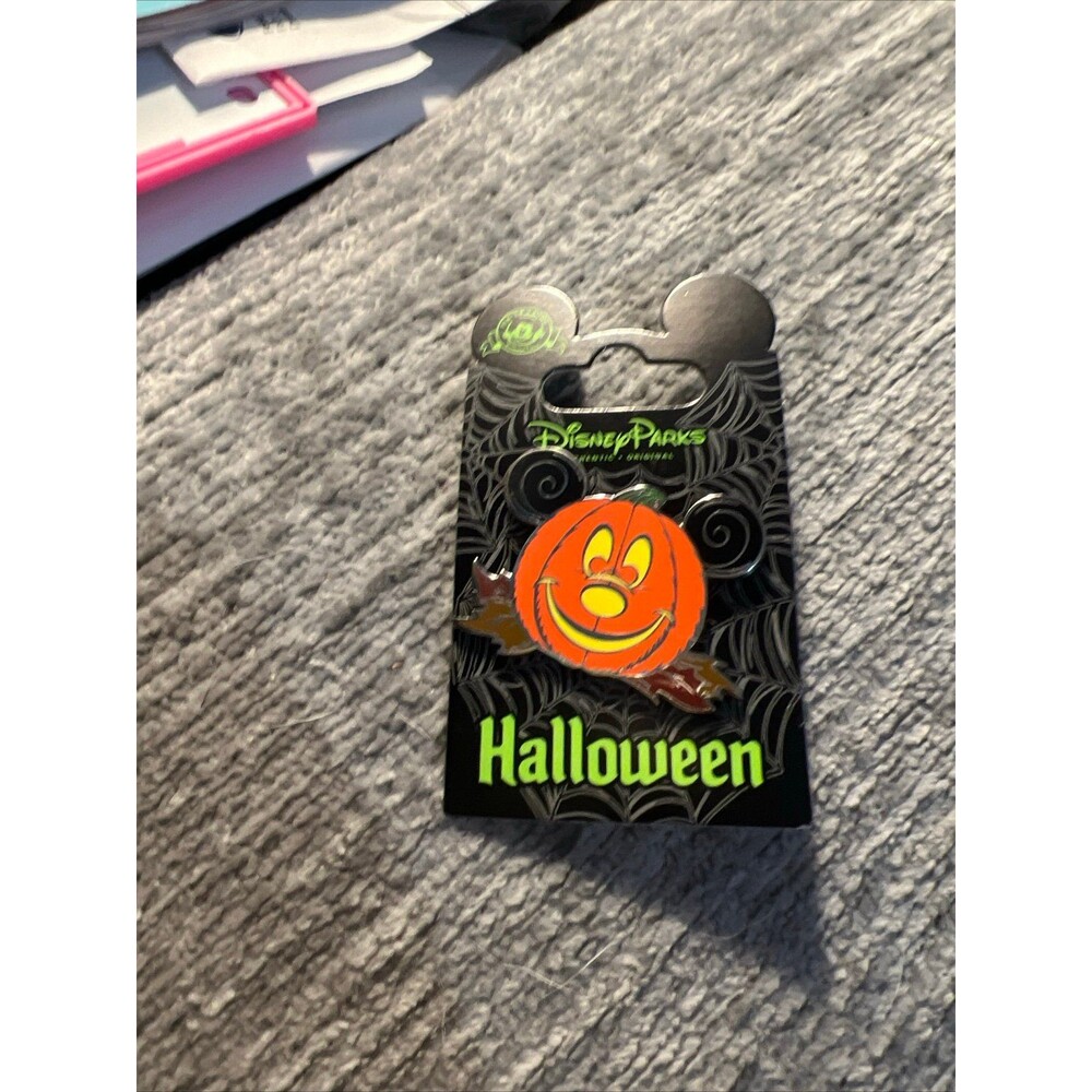 Halloween 2016 - Pumpkin Head Mickey Mouse RARE HTF Disney Pin 118108